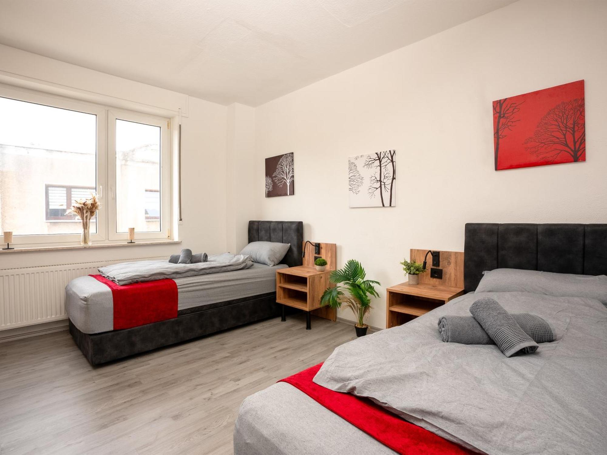Serviceroom24 - Apartment 4 In Herten Wlan - Smart-Tv - 24-7 Check-In Und Kueche Esterno foto