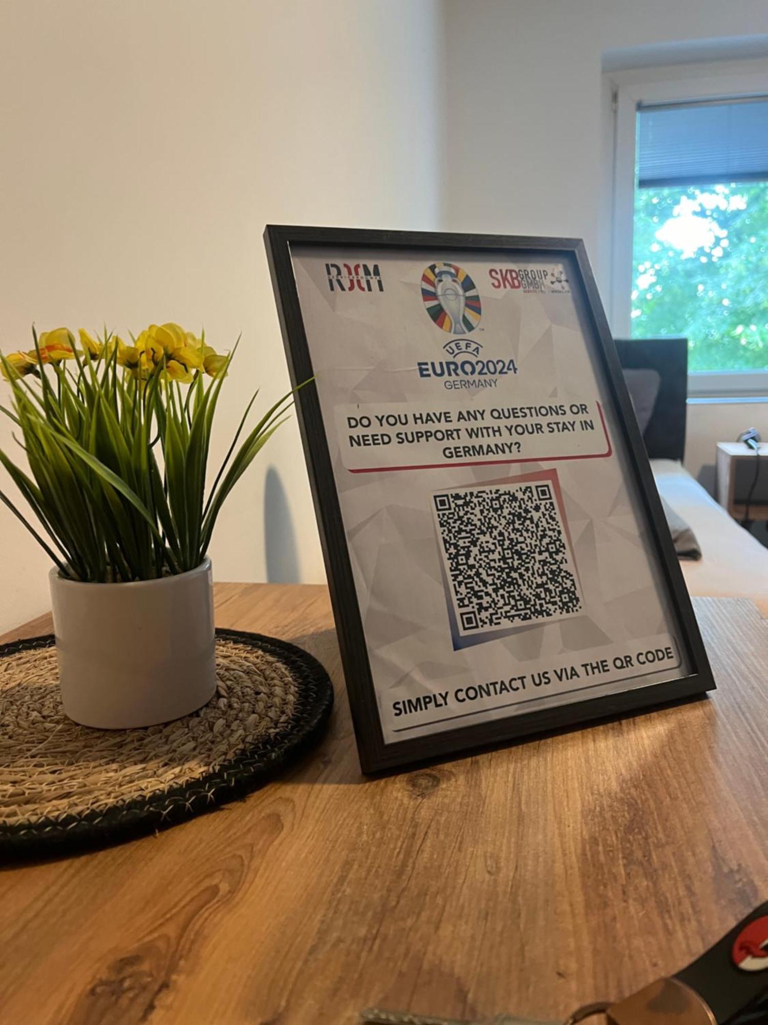 Serviceroom24 - Apartment 4 In Herten Wlan - Smart-Tv - 24-7 Check-In Und Kueche Esterno foto